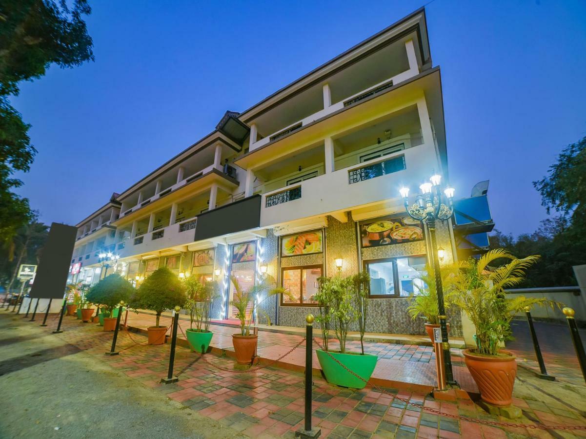 The Avenue Orlim Aparthotel Cavelossim Luaran gambar